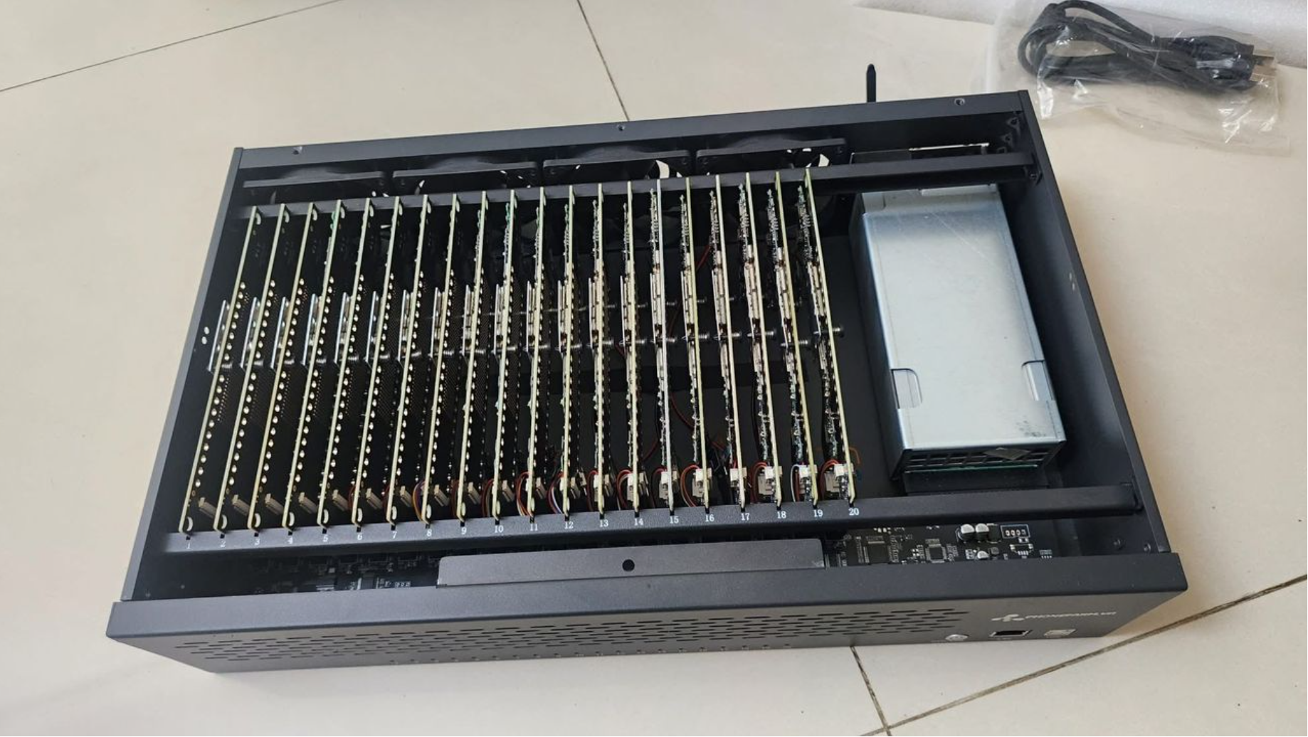 Buy Samsung S10 Box Farm - Image 2